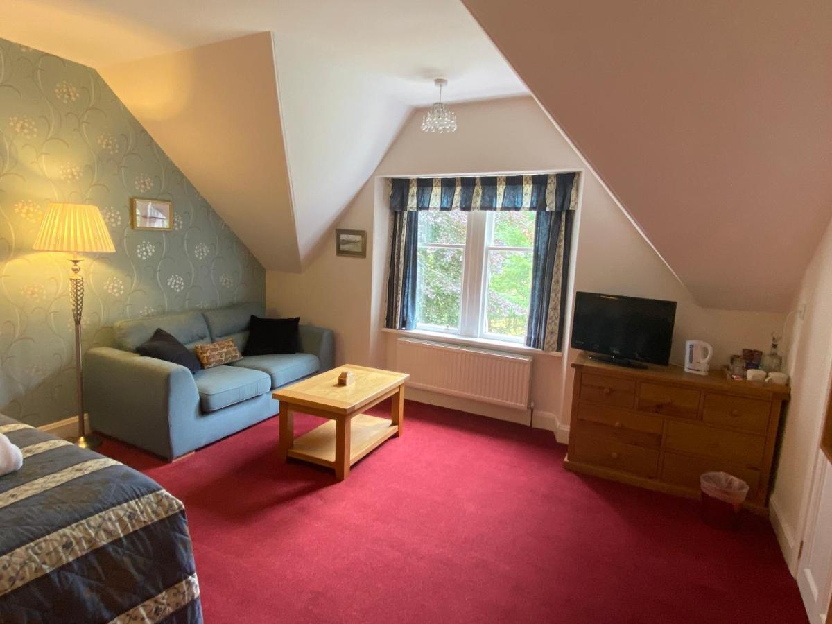 Glenan Lodge Self Catering Tomatin Eksteriør billede